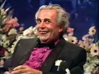 Sir Les 3.jpg