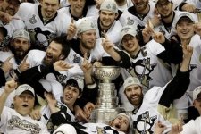 stanley_cup_penguins_red_wings_hockey_mimh188.jpg