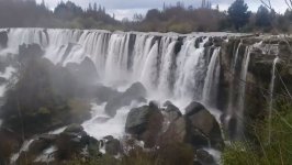 viralizan-videos-de-los-saltos-del-laja-como-hace-tiempo-no-se-vean.jpg