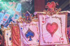Fantasia Rosas de Ouro carnaval 2025 Fantasia Rosas de Ouro carnaval 2025